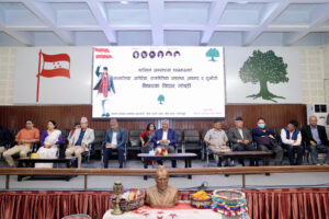 ‘वर्तमान अवस्थामा थारुहरुको सामाजिक, आर्थिक, राजनैतिक अवस्था, अवसर र चुनौती विषययक विचार गोष्ठी’
ललितपुर, १६ साउनः नेपाली कांग्रेस केन्द्रीय कार्यालय सानेपामा शुक्रबार आयोजित ‘वर्तमान अवस्थामा थारुहरुको सामाजिक, आर्थिक, राजनैतिक अवस्था, अवसर र चुनौती विषययक विचार गोष्ठी’मा मन्तव्य राख्नुहुँदै पार्टी सभापति शेरबहादुर देउवालगायत । तस्बिरः गोपाल दाहाल÷रासस